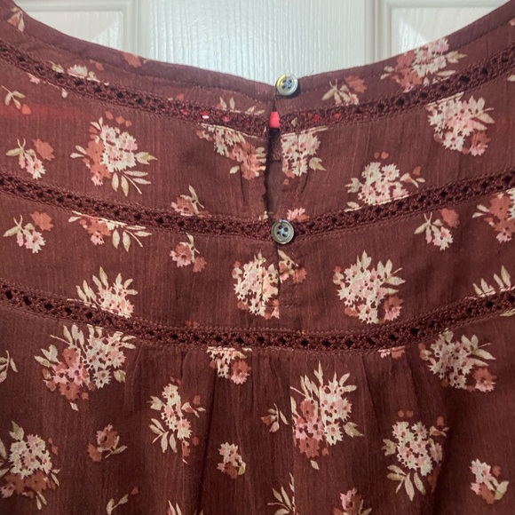Madewell women’s ladder trim ruffle floral top size M color red/burgundy - Picture 5 of 6